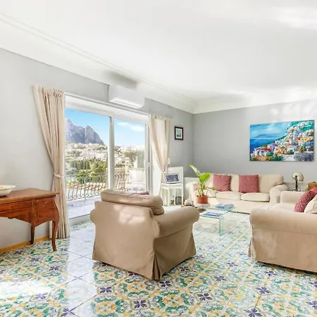 Terrazza Tragara فيلة