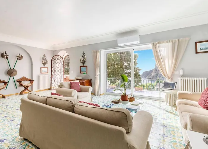 Terrazza Tragara Villa *